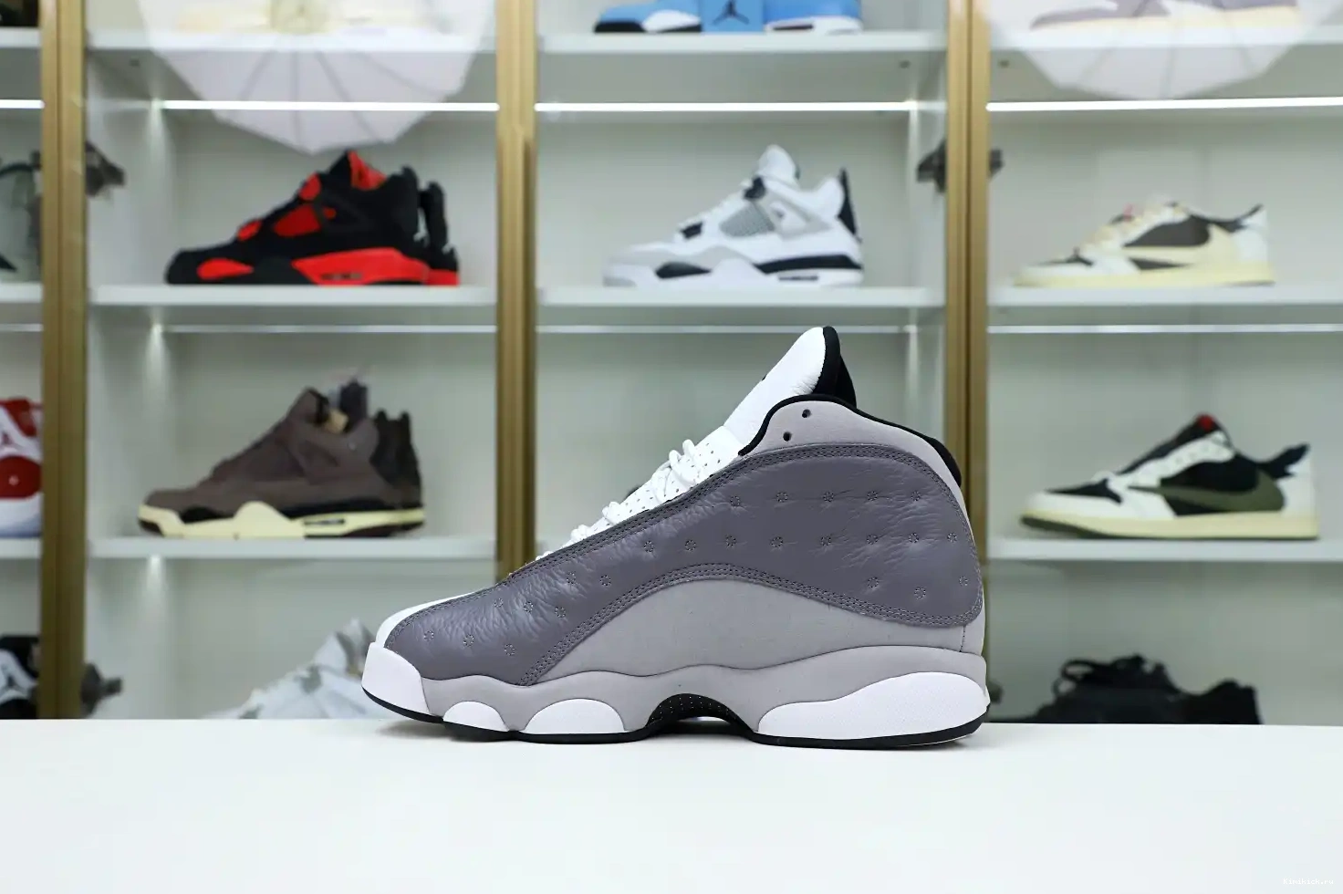AIR JORDAN GREY' Kimikick RETRO -414571-016 13 'ATMOSPHERE 0520